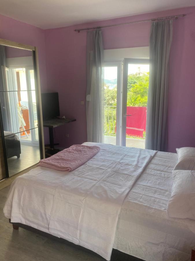 Apartman Lara Sveti Stefan Eksteriør billede