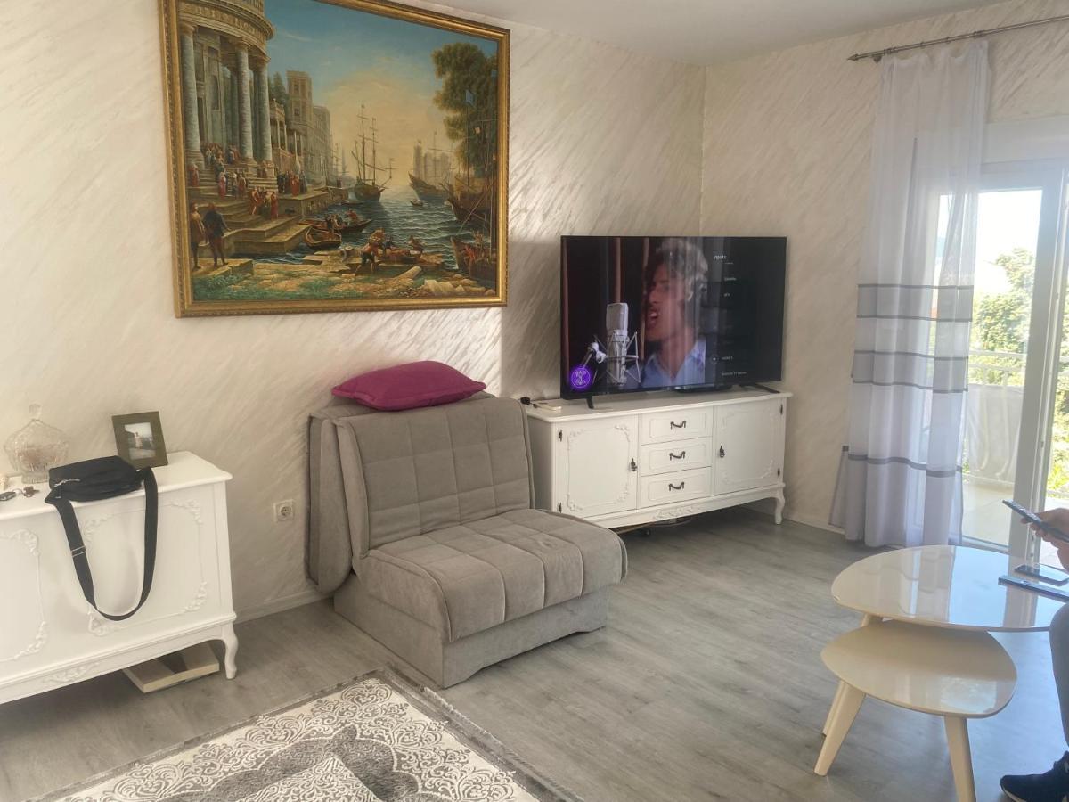 Apartman Lara Sveti Stefan Eksteriør billede