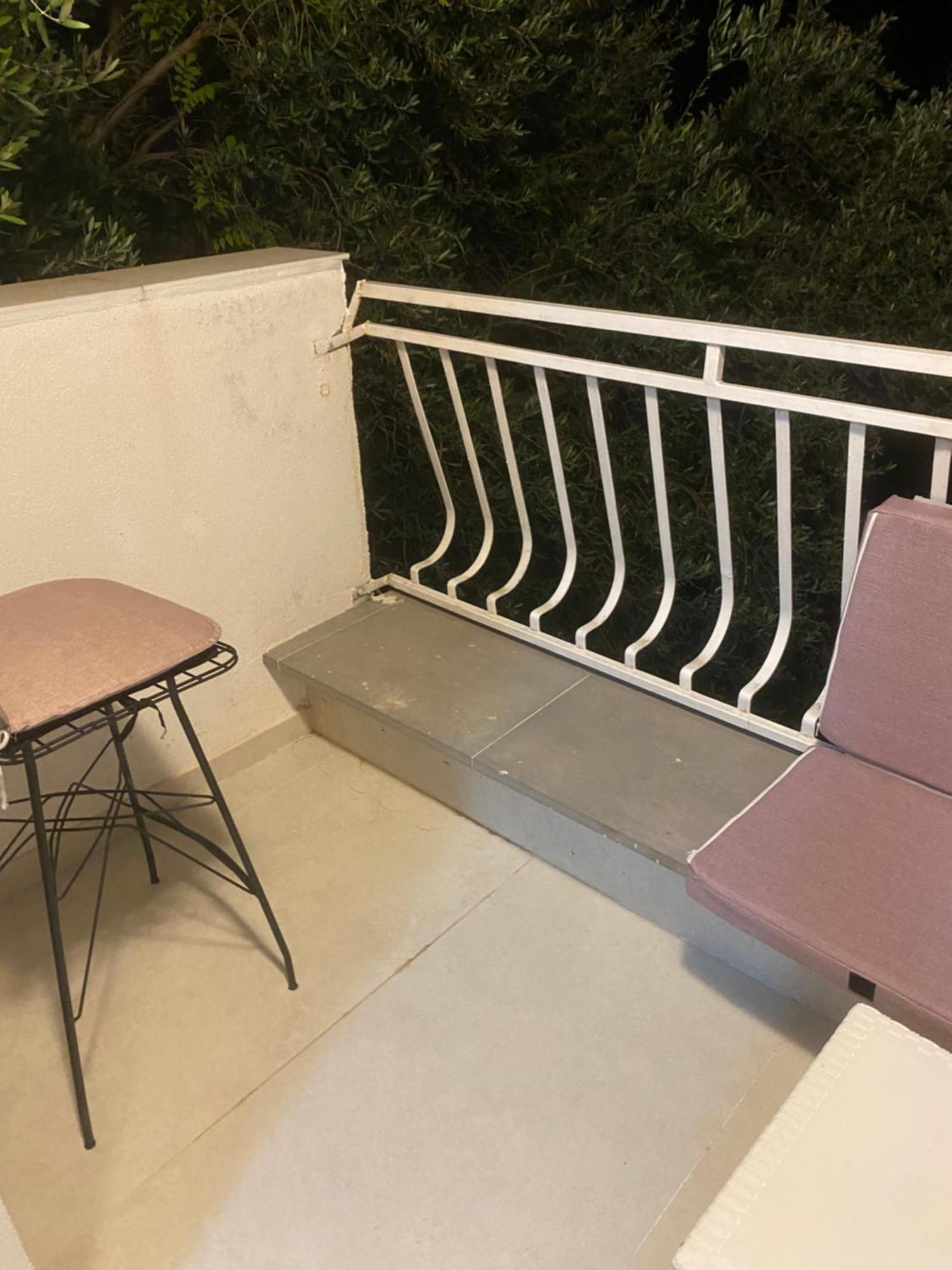 Apartman Lara Sveti Stefan Eksteriør billede