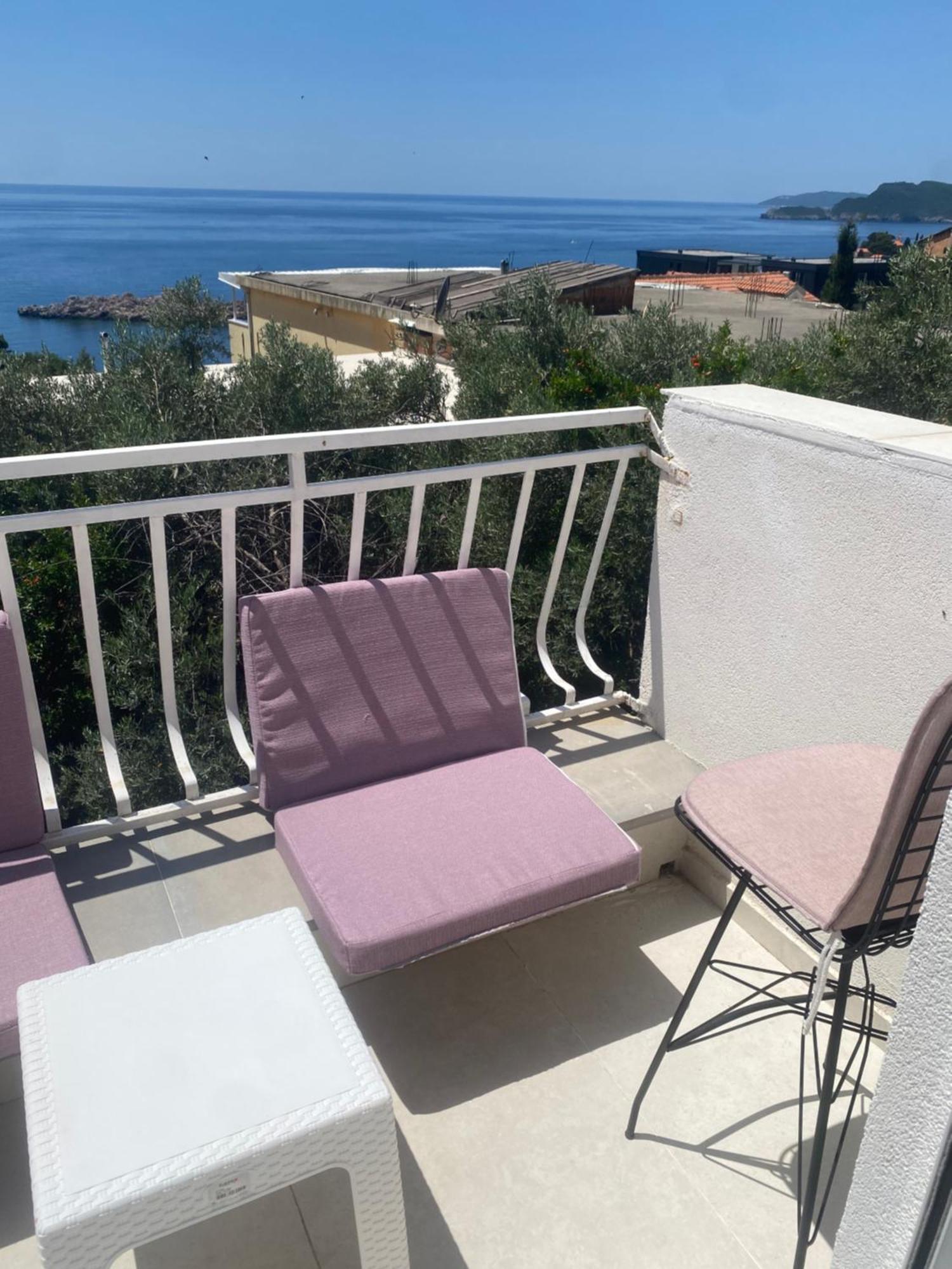 Apartman Lara Sveti Stefan Eksteriør billede
